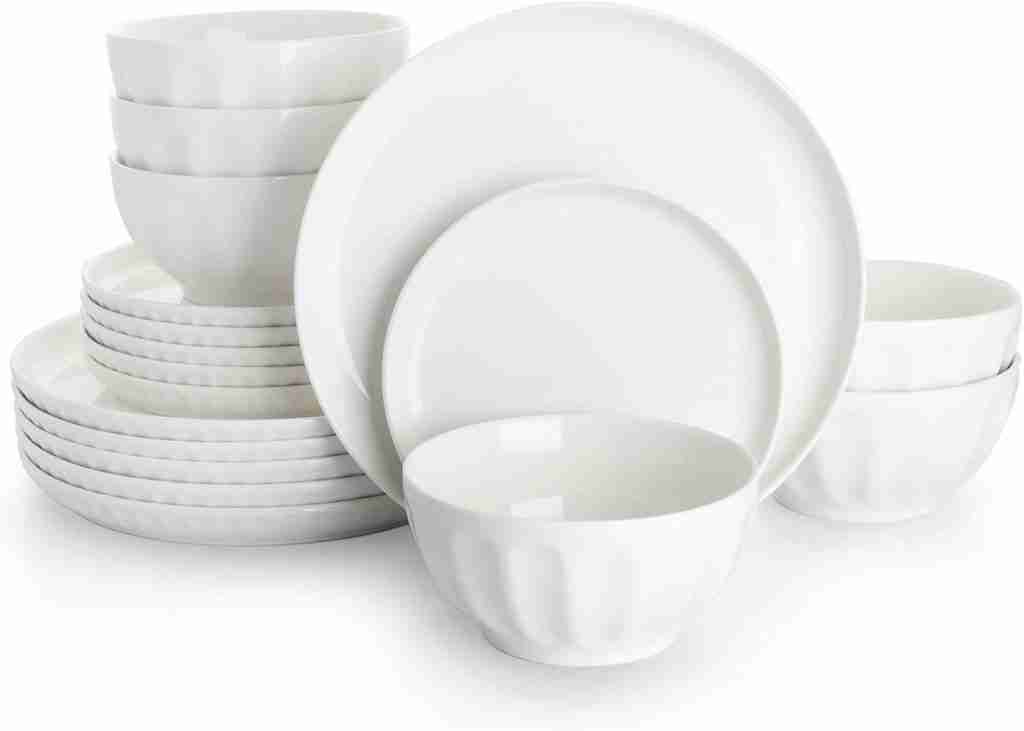 Porcelain Sweese Fluted Dinnerware Set